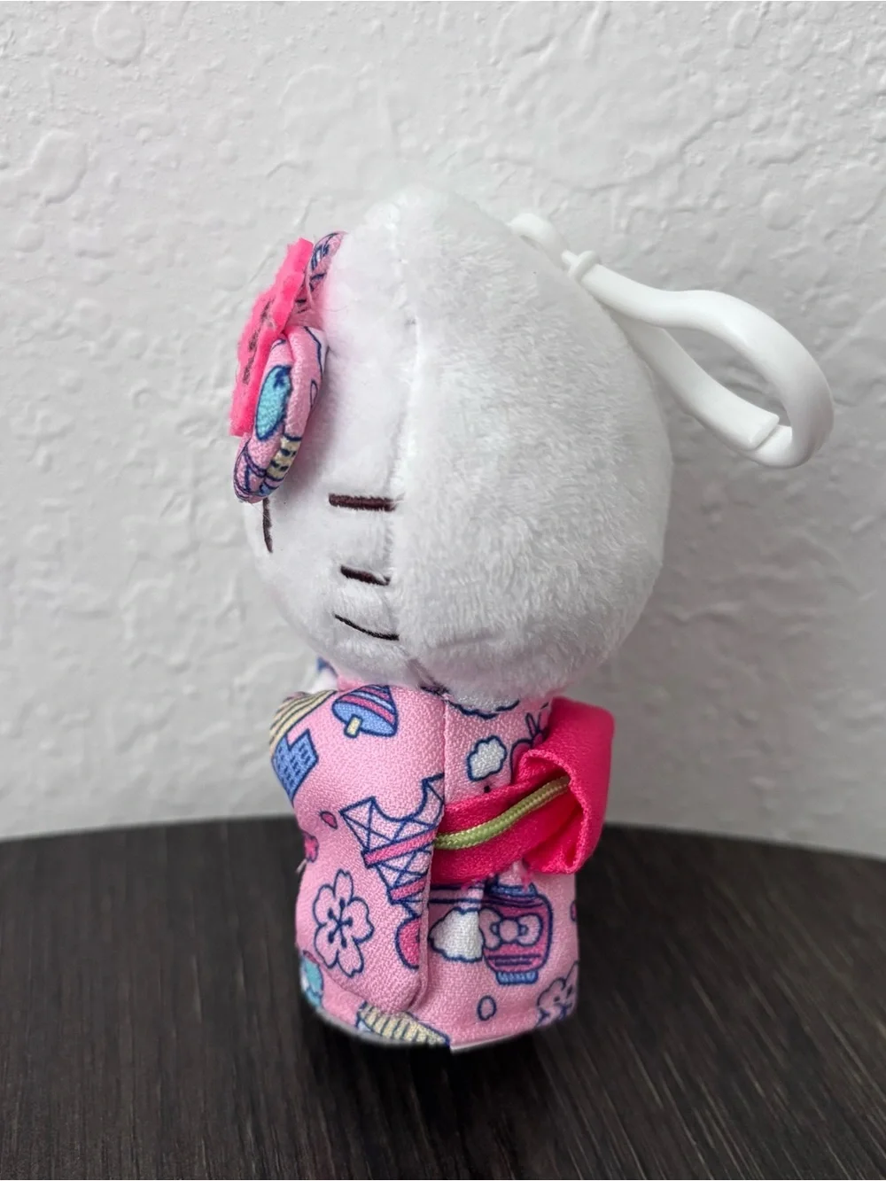 Sanrio Hello Kitty White & Pink Kimono Plush Bag Charm
